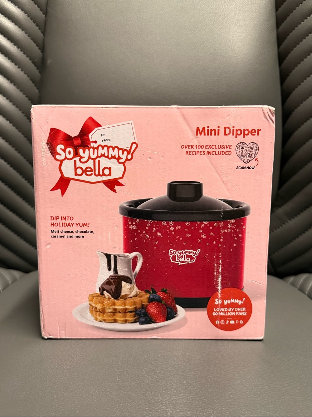 Abella So Yummy Bella Mini Dipper Fondue Pot in Red and Black